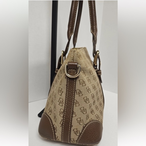 Dooney & Bourke Tan and Brown Signature Shoulder Bag - Picture 3 of 10